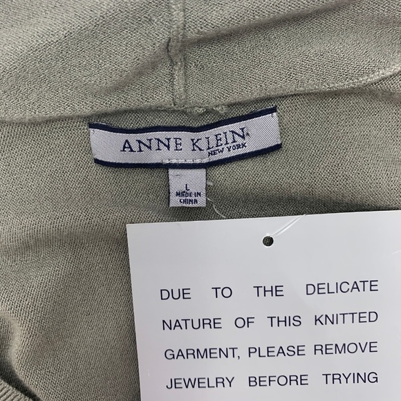 Anne Klein Sweater Large Layered Silk Green Pullover NWT - Picture 2 of 8